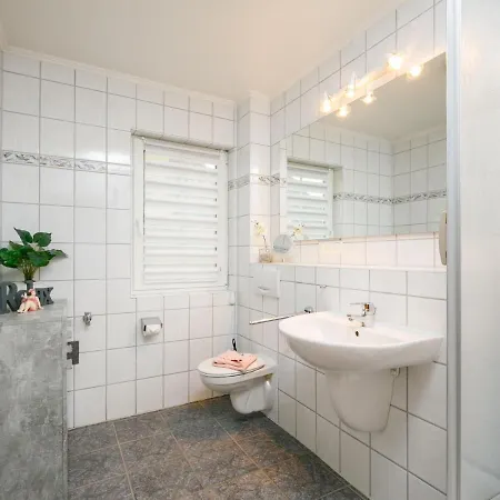 Apartment Nowak By Interhome Zinnowitz